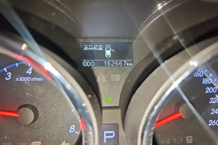 Used Toyota Reiz 2013 2.5V Elite Edition Odometer Close Up