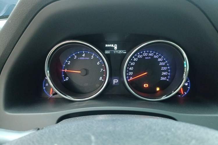 Used Toyota Reiz 2013 2.5V Shangrui Edition Odometer Close Up