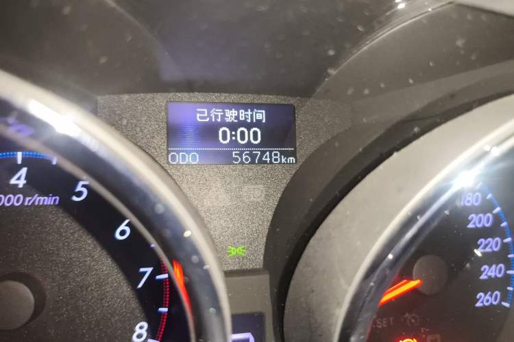 Used Toyota Reiz 2013 2.5V Shangrui Edition Odometer Close Up