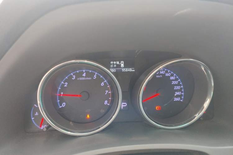 Used Toyota Reiz 2013 2.5V Elite Edition Odometer Close Up
