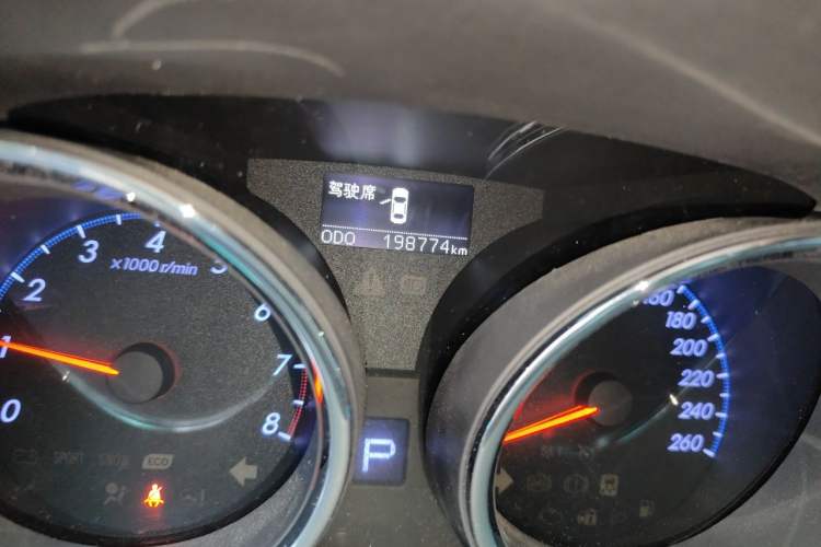 Used Toyota Reiz 2013 2.5V Shangrui Navigation Edition Odometer Close Up