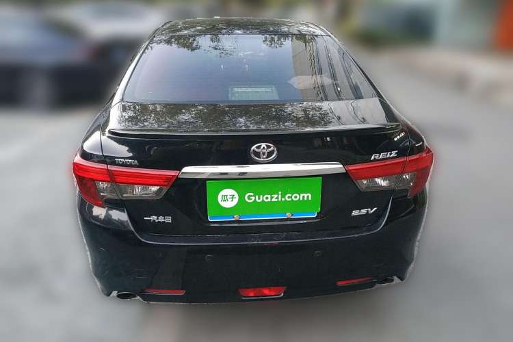Used Toyota Reiz 2013 2.5V Shangrui Edition Rear