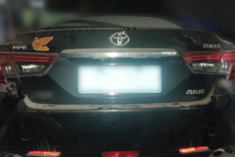 Used Toyota Reiz 2013 2.5V Supreme Edition Rear