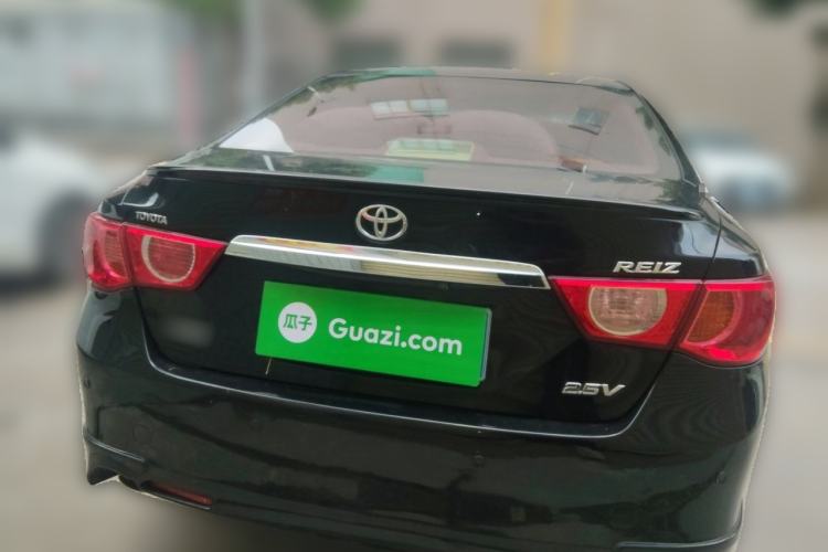 Used Toyota Reiz 2013 2.5V Elite Edition Rear