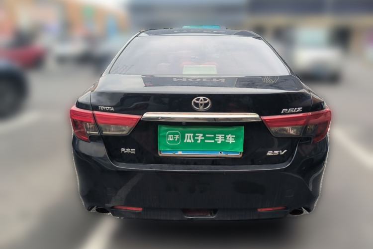 Used Toyota Reiz 2013 2.5V Elite Edition Rear