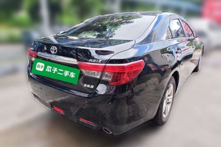 Used Toyota Reiz 2013 2.5S Elite Edition Rear Right 45 Deg