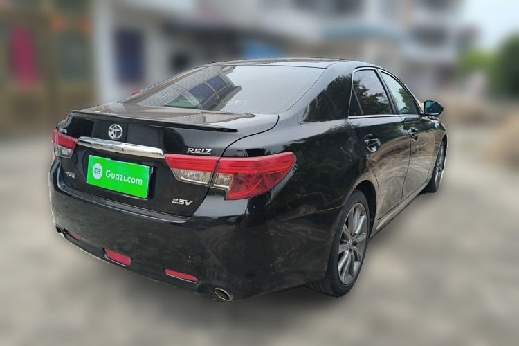 Used Toyota Reiz 2013 2.5V Shangrui Edition Rear Right 45 Deg