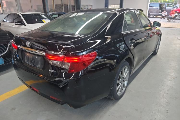 Used Toyota Reiz 2013 2.5V Shangrui Edition Rear Right 45 Deg