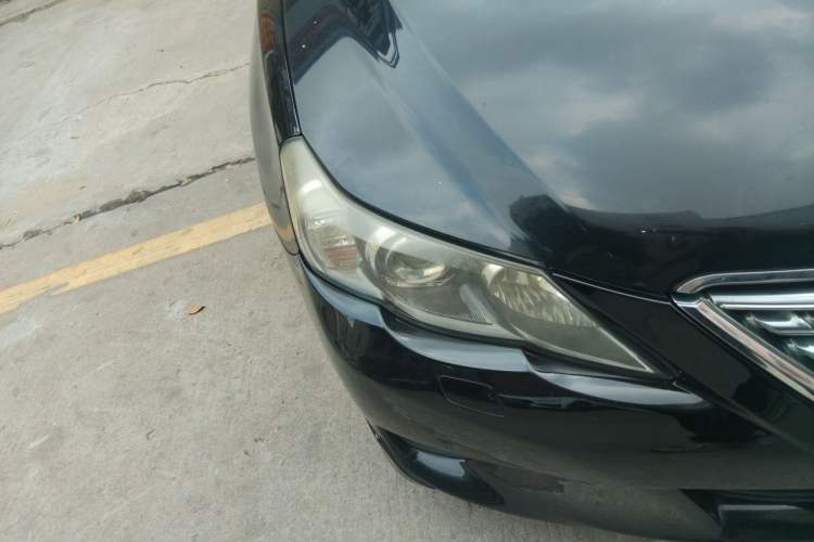 Used Toyota Reiz 2013 2.5V Elite Edition Right Front Headlight