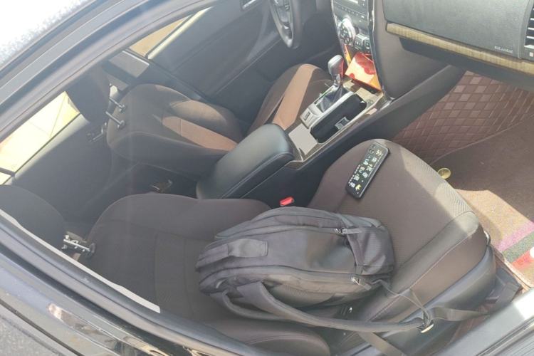 Used Toyota Reiz 2013 2.5S Elite Edition Right Front Seat