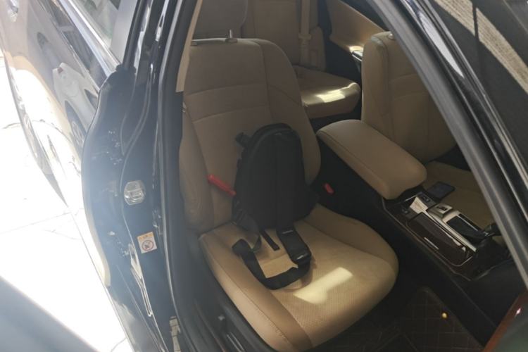 Used Toyota Reiz 2013 2.5V Shangrui Edition Right Front Seat