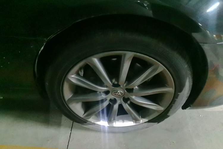 Used Toyota Reiz 2013 2.5V Shangrui Edition Right Front Wheel Hub