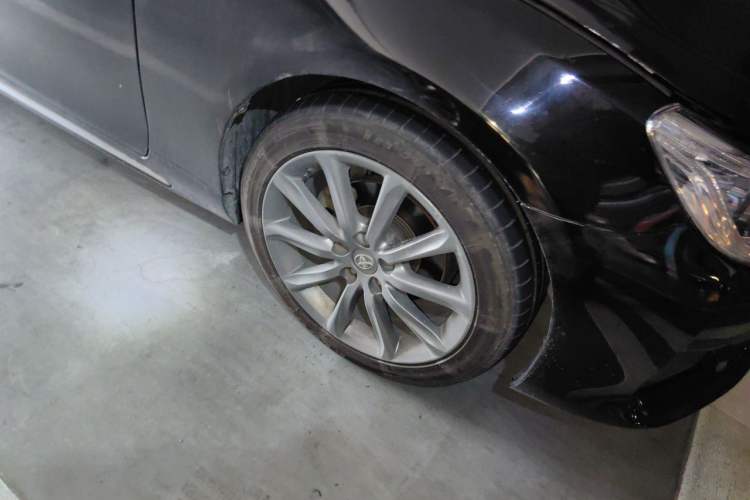 Used Toyota Reiz 2013 2.5V Shangrui Edition Right Front Wheel Hub