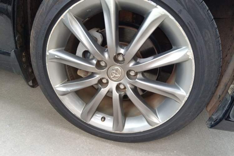 Used Toyota Reiz 2013 2.5V Shangrui Navigation Edition Right Front Wheel Hub