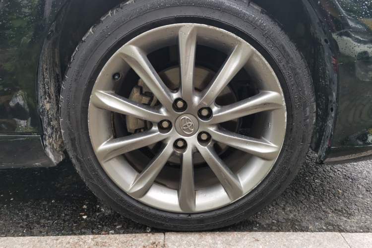 Used Toyota Reiz 2013 2.5V Shangrui Edition Right Front Wheel Hub