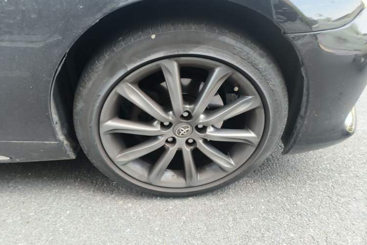 Used Toyota Reiz 2013 2.5V Shangrui Edition Right Front Wheel Hub