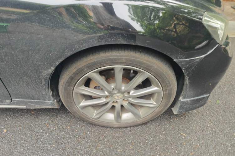 Used Toyota Reiz 2013 2.5V Shangrui Edition Right Front Wheel Hub
