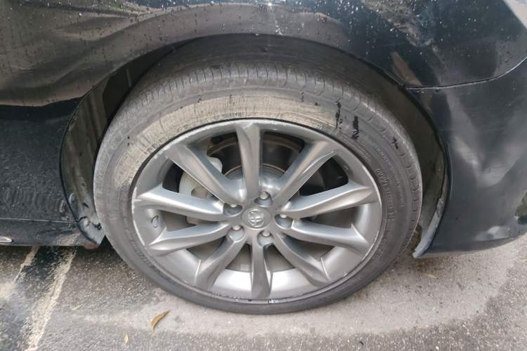 Used Toyota Reiz 2013 2.5V Shangrui Edition Right Front Wheel Hub