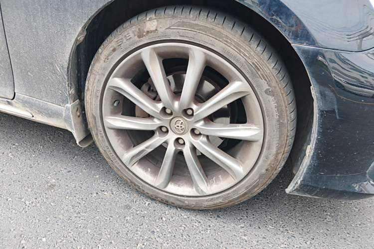 Used Toyota Reiz 2013 2.5V Shangrui Edition Right Front Wheel Hub