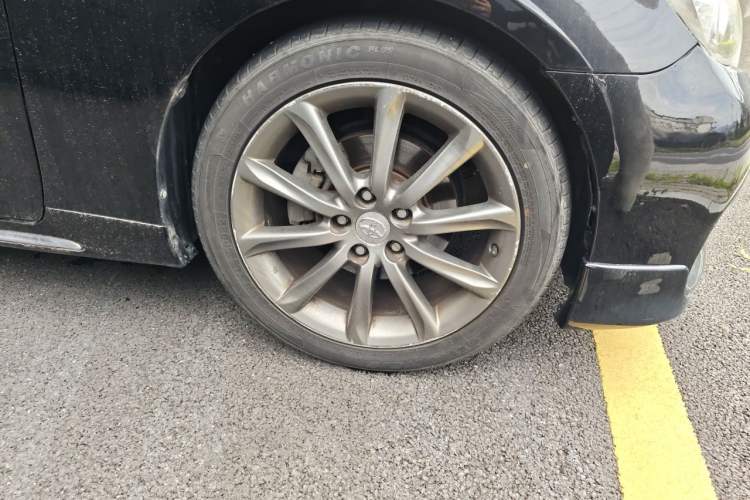 Used Toyota Reiz 2013 2.5V Elite Edition Right Front Wheel Hub