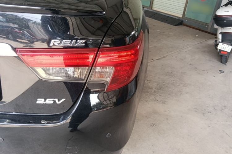 Used Toyota Reiz 2013 2.5V Shangrui Edition Right Rear Taillight