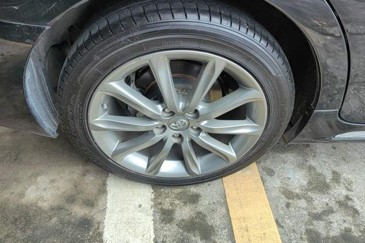 Used Toyota Reiz 2013 2.5V Shangrui Edition Right Rear Wheel Hub