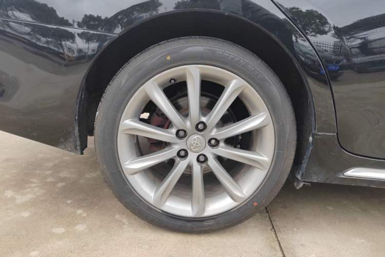 Used Toyota Reiz 2013 2.5V Shangrui Edition Right Rear Wheel Hub