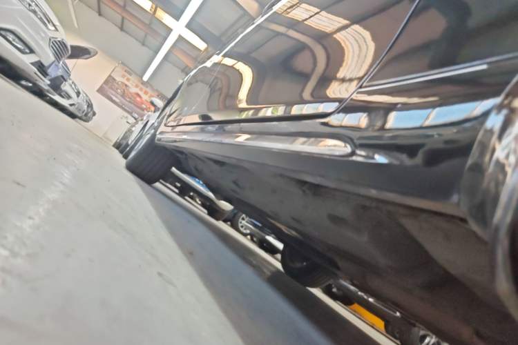 Used Toyota Reiz 2013 2.5V Shangrui Edition Right Side Sill