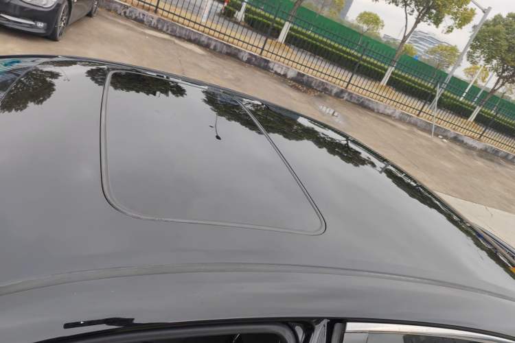 Used Toyota Reiz 2013 2.5V Shangrui Edition Roof