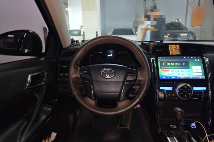 Used Toyota Reiz 2013 2.5S Elite Edition Steering Wheel