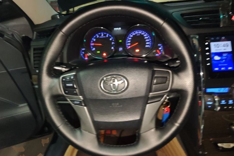 Used Toyota Reiz 2013 2.5V Elite Edition Steering Wheel