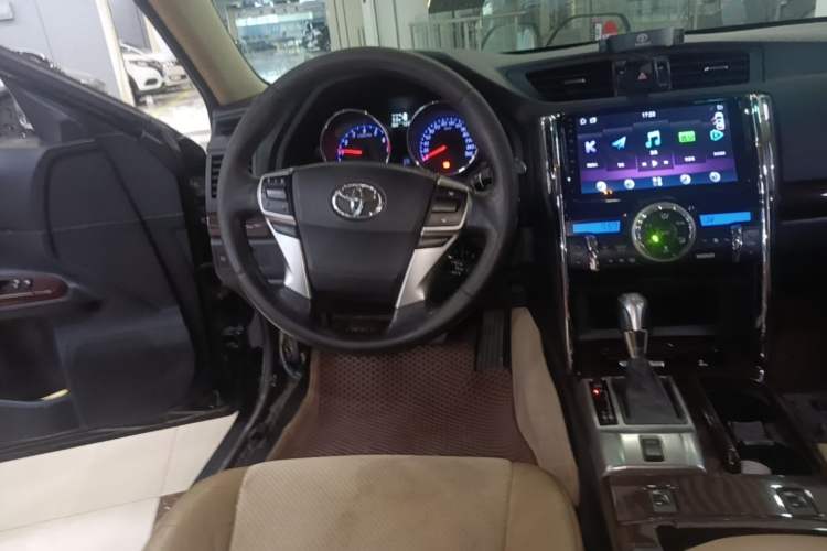 Used Toyota Reiz 2013 2.5V Shangrui Edition Steering Wheel