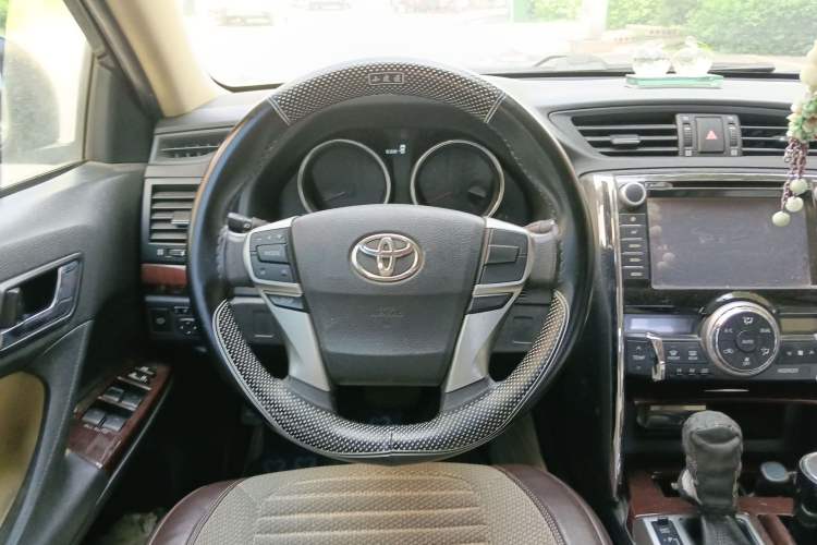 Used Toyota Reiz 2013 2.5S Elite Edition Steering Wheel