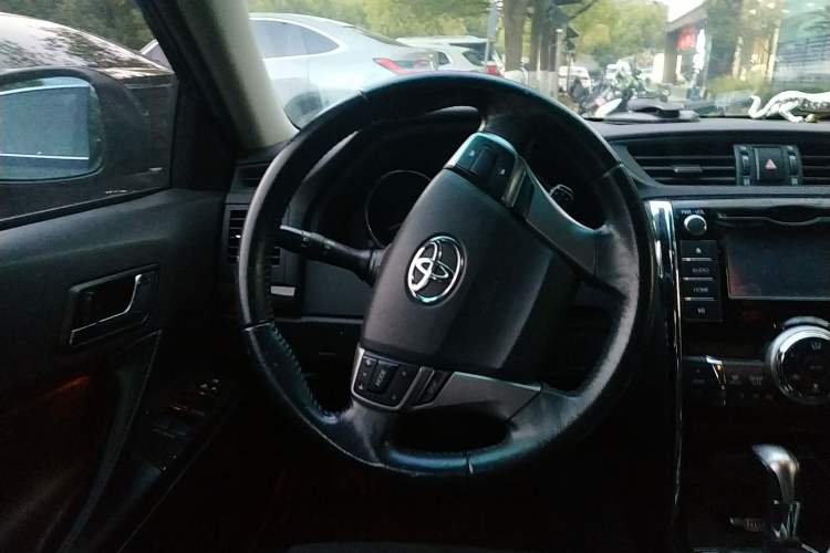 Used Toyota Reiz 2013 2.5V Shangrui Edition Steering Wheel