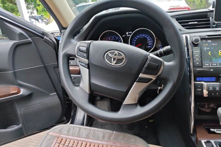 Used Toyota Reiz 2013 2.5S Elite Edition Steering Wheel