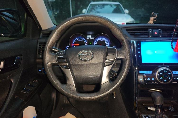 Used Toyota Reiz 2013 2.5S Elite Edition Steering Wheel