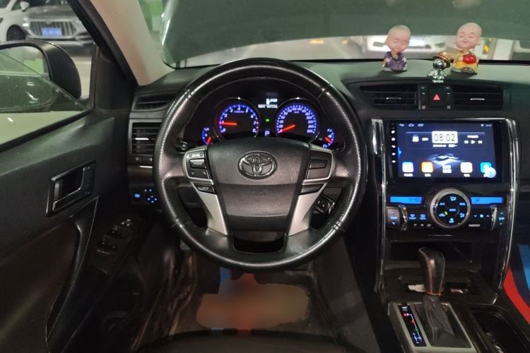 Used Toyota Reiz 2013 2.5V Elite Edition Steering Wheel