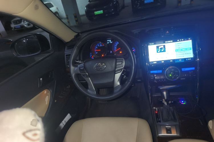 Used Toyota Reiz 2013 2.5V Elite Edition Steering Wheel
