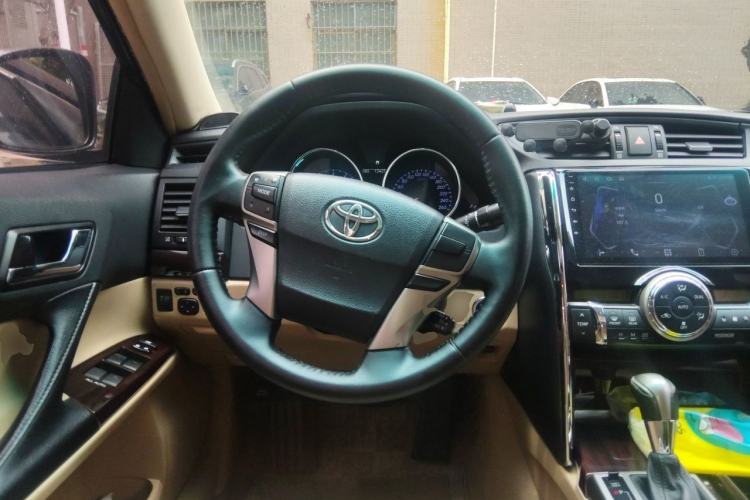 Used Toyota Reiz 2013 2.5V Elite Edition Steering Wheel