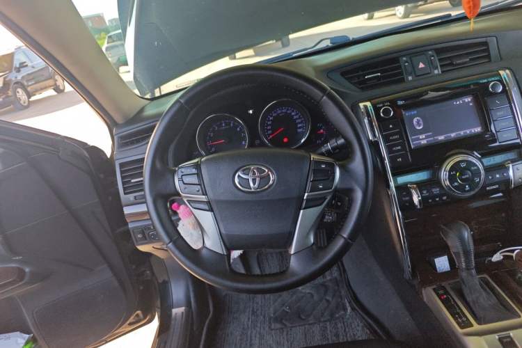 Used Toyota Reiz 2013 2.5V Shangrui Edition Steering Wheel