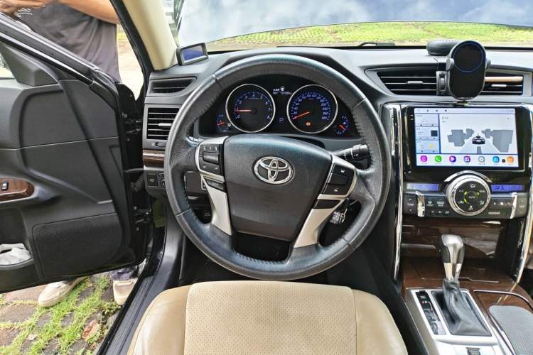 Used Toyota Reiz 2013 2.5V Shangrui Edition Steering Wheel