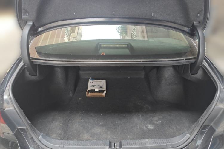 Used Toyota Reiz 2013 2.5S Elite Edition Trunk