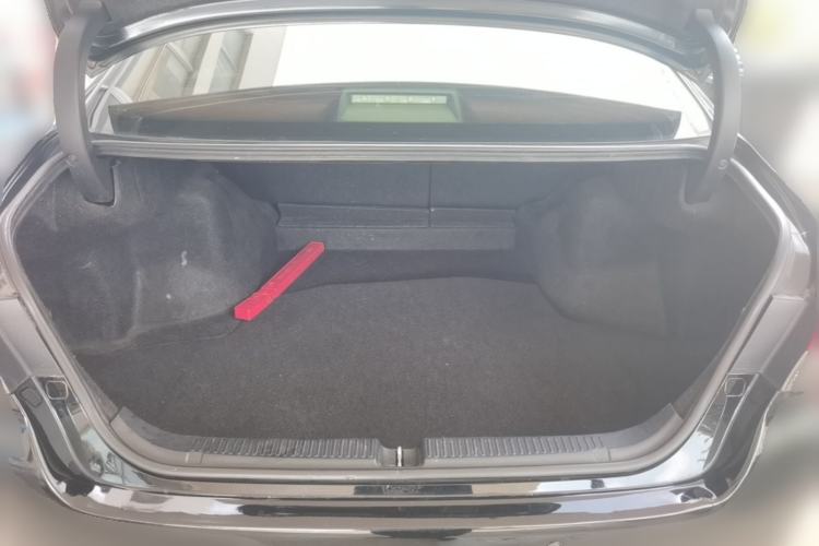 Used Toyota Reiz 2013 2.5V Shangrui Edition Trunk