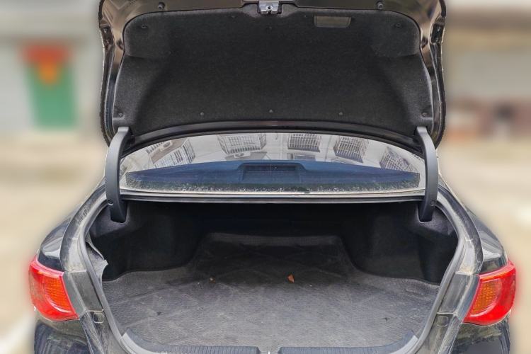 Used Toyota Reiz 2013 2.5V Shangrui Edition Trunk