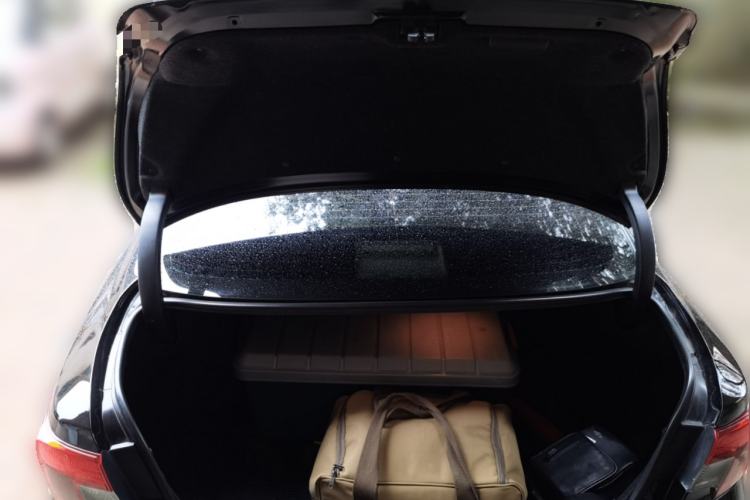 Used Toyota Reiz 2013 2.5V Shangrui Edition Trunk