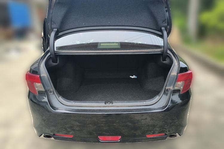 Used Toyota Reiz 2013 2.5V Shangrui Edition Trunk