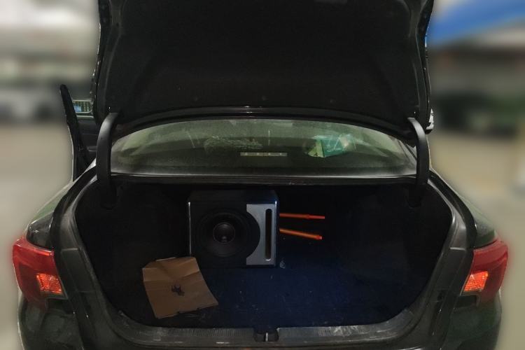 Used Toyota Reiz 2013 2.5V Elite Edition Trunk