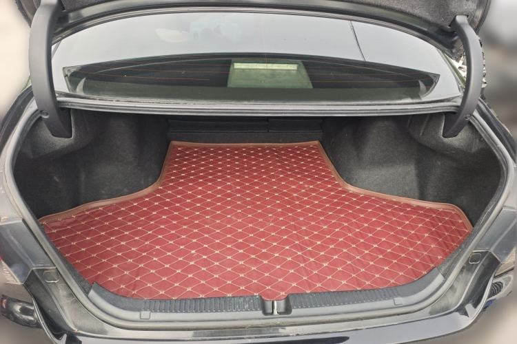Used Toyota Reiz 2013 2.5V Shangrui Edition Trunk
