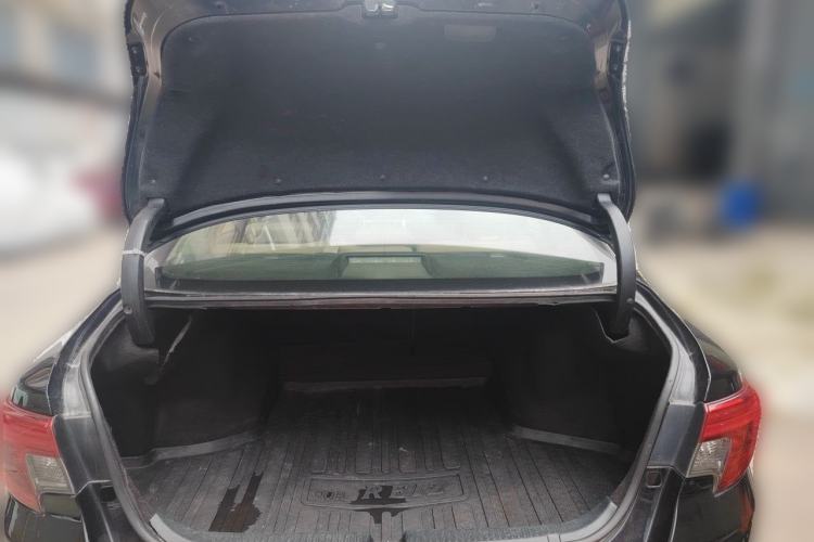 Used Toyota Reiz 2013 2.5V Shangrui Edition Trunk