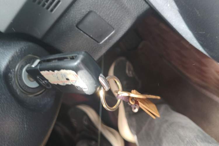 Used Toyota Reiz 2013 2.5S Elite Edition Vehicle Key